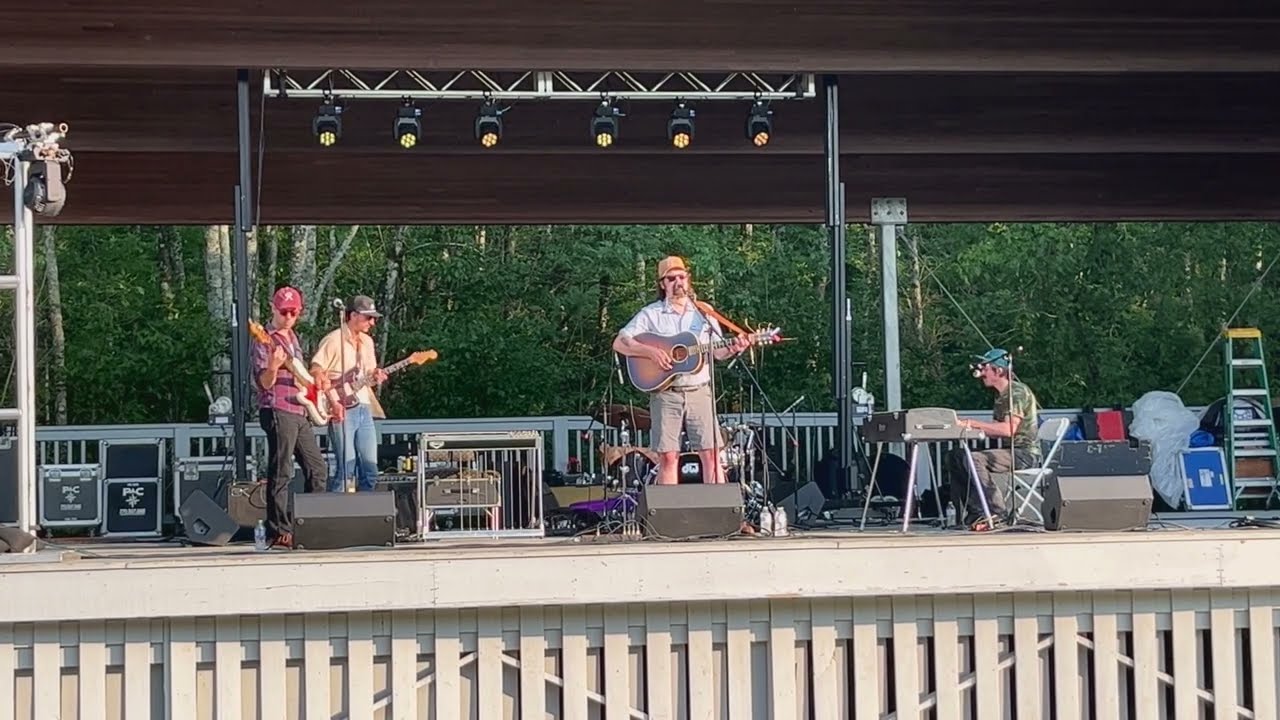 The Deslondes -- South Dakota Wild One