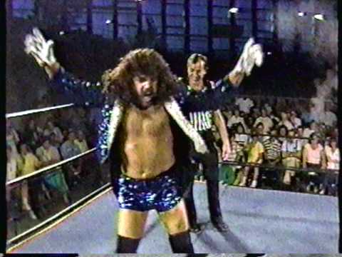 Gorgeous Jimmy Garvin - entrance and finisher