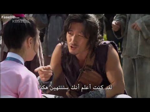 دايجل يساعد سورا من الفرقة الراقصة