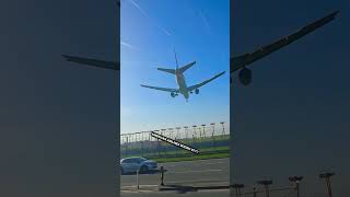 AMERICAN AIRLINES BOEING B777 #airplane #aviation #planespotting #fypシ #planelanding #airport #B777.