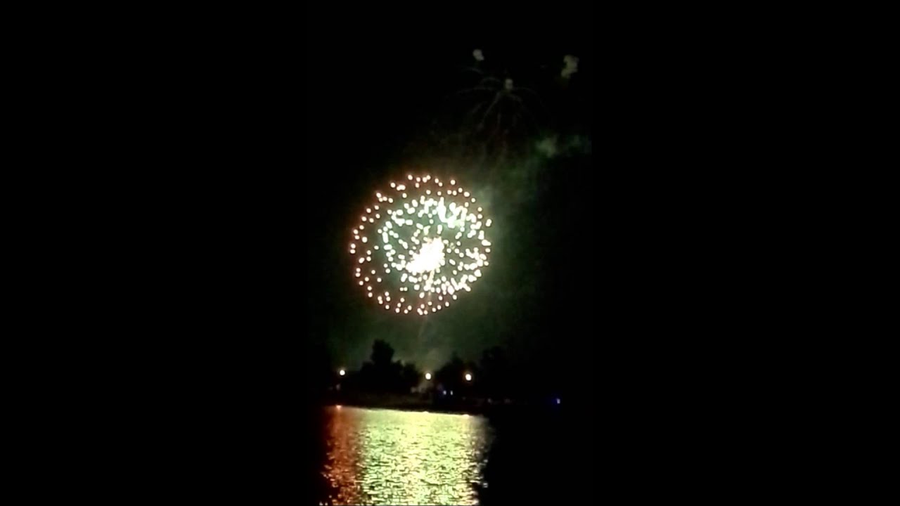 Riverwalk in bakersfield firework show 2014 YouTube