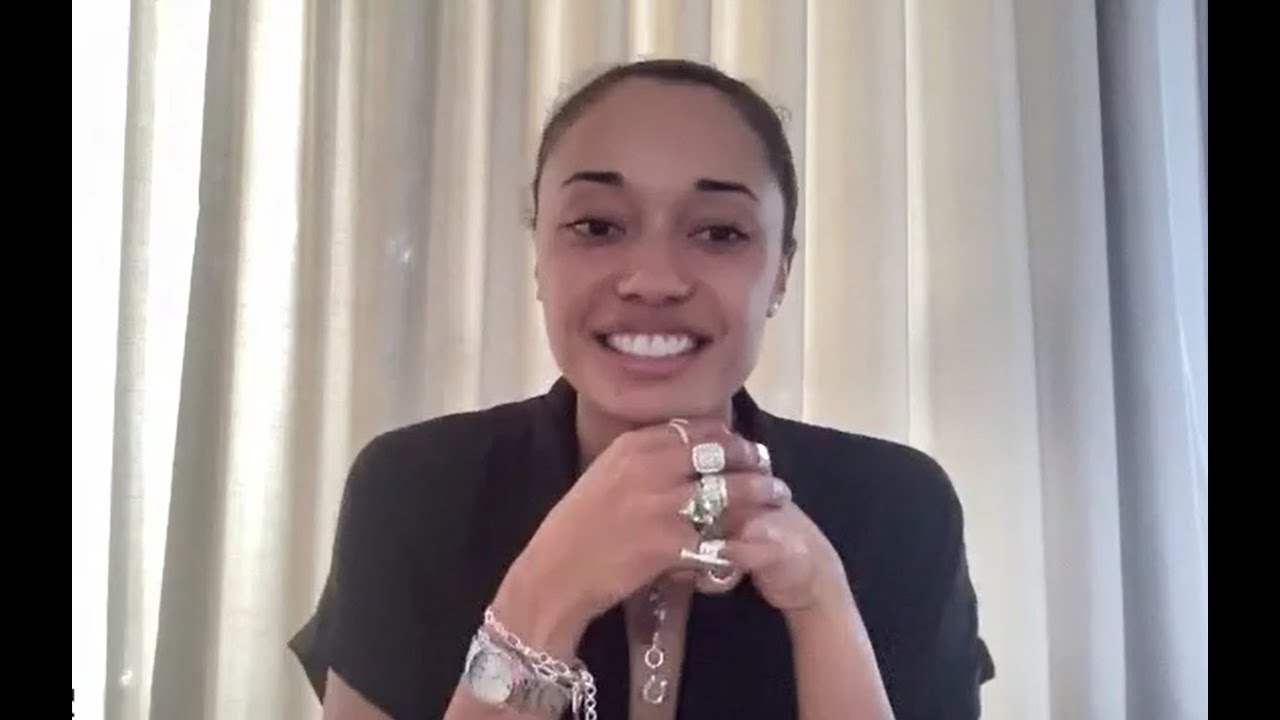 NCIS: Оливия Суонн из Сиднея намекает на взрывной первый эпизод третьего сезона, прошлое Макки и ...