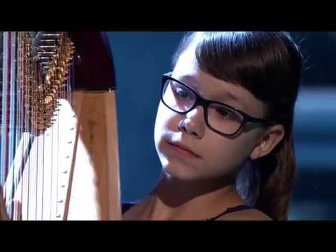Wideo: Jak Grać Na Harfie
