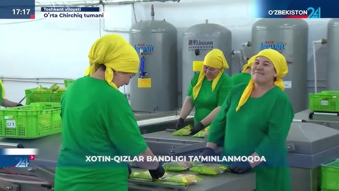 Kop yigitlar vaginaga kirishdi Er izlamay turib, xotin videoni aldayapti.