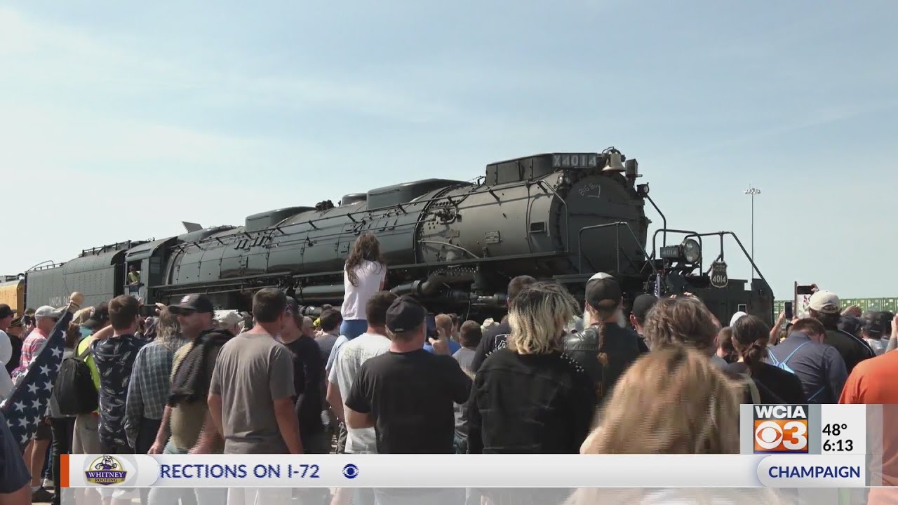 Villa Grove welcomes 'Big Boy' engine to town - YouTube