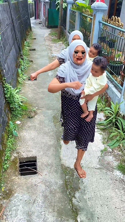 MAMAH SALWA JOGET HALO SAYANGKU