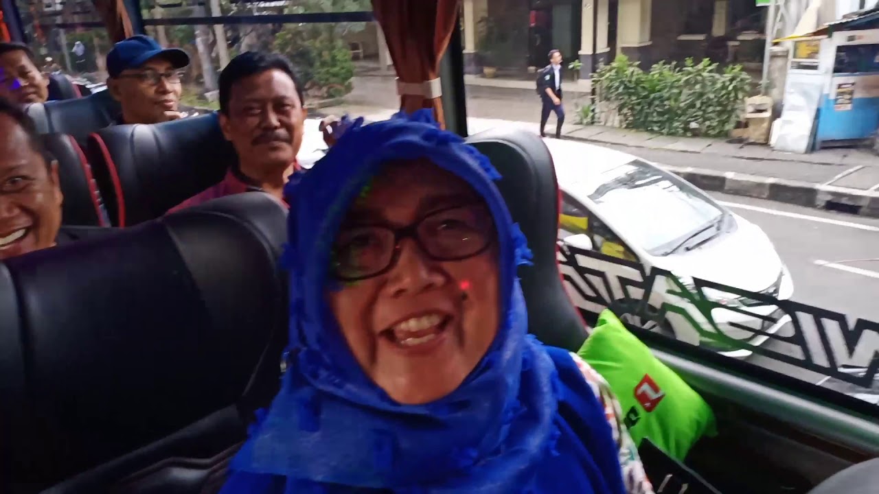 Haram Rhoma Irama cover PKM. By Bang Lala - YouTube