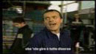 883 Max Pezzali - Andra' tutto bene (Video alternativo 1997) chords
