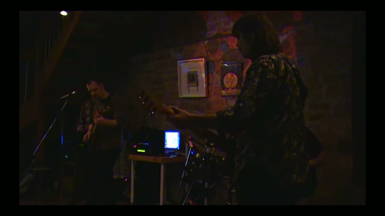 Abstrus Freecore - A bed in space (Live)