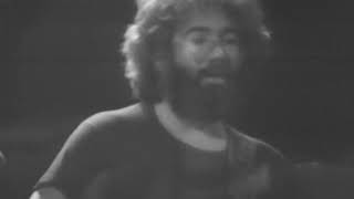 Video voorbeeld van "Grateful Dead - Scarlet Begonias / Fire On The Mountain - 4/27/1977 - Capitol Theatre"
