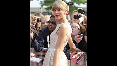 "The Moment I Knew" Taylor Swift Pics
