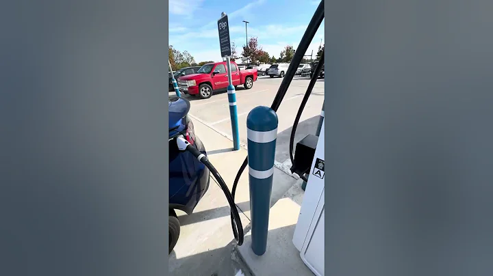 2023 Tesla Model Y Long Range charging at EvGo in Flower Mound Texas works GREAT! #ev #tesla #evgo