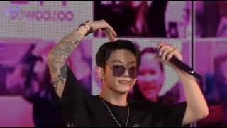 Festa Special.. Jungkook's Hand heart shape after a long time ..(3) screenshot 2