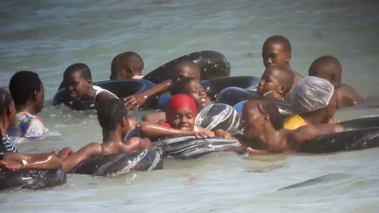 COCO-BEACH : WEEKEND - Short Video | 4K-UHD Video | Dar Es Salaam , Tanzania .