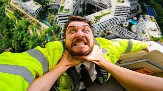 Can I Escape 100 Security Guards? Insane Chase