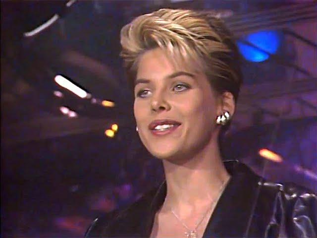 洋楽 C.C. Catch Good Guys Only Win In Movies CC Catch - Good Guys Only Win In Movies - YouTube