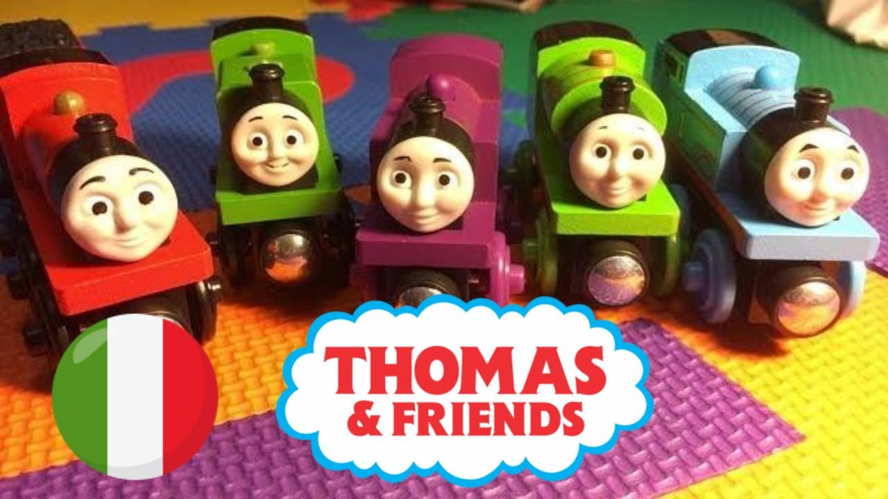 Giocattolo di legno 5 X Fisher Price Il trenino Thomas locomotiva in legno  (00610 it) - YouTube