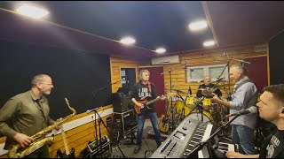 Video thumbnail of "Showtime Band - Whiskey In The Jar (cover)"