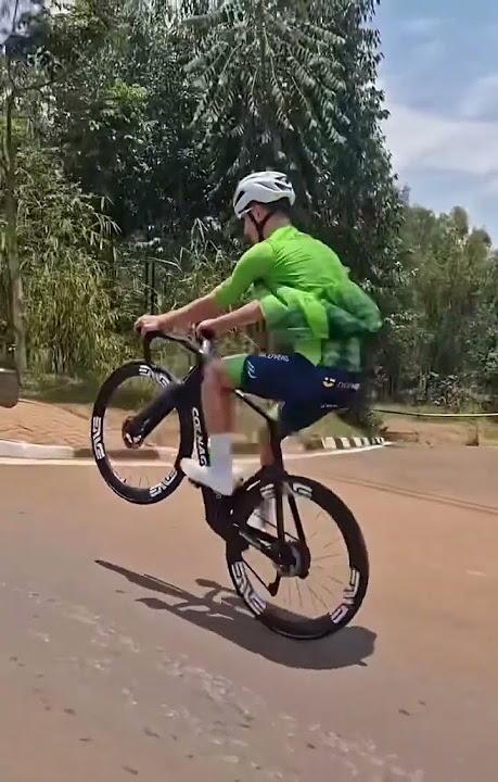 🌈Tadej pogacar in Rwanda🤞💪#roadcycling #roadbike #bike #cycling #sports #homecleaning #shortvide