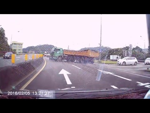 20150205國三甲深坑端車禍