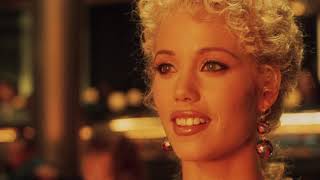 Showgirls (1995) en Español - Castellano