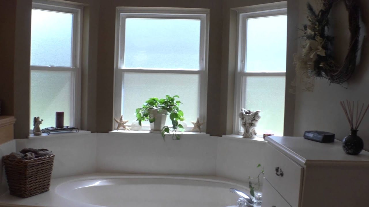 Huffman, Texas | 415 Winchester Bend  listed by Carrie Ramsey, Red Door Realty & Associates