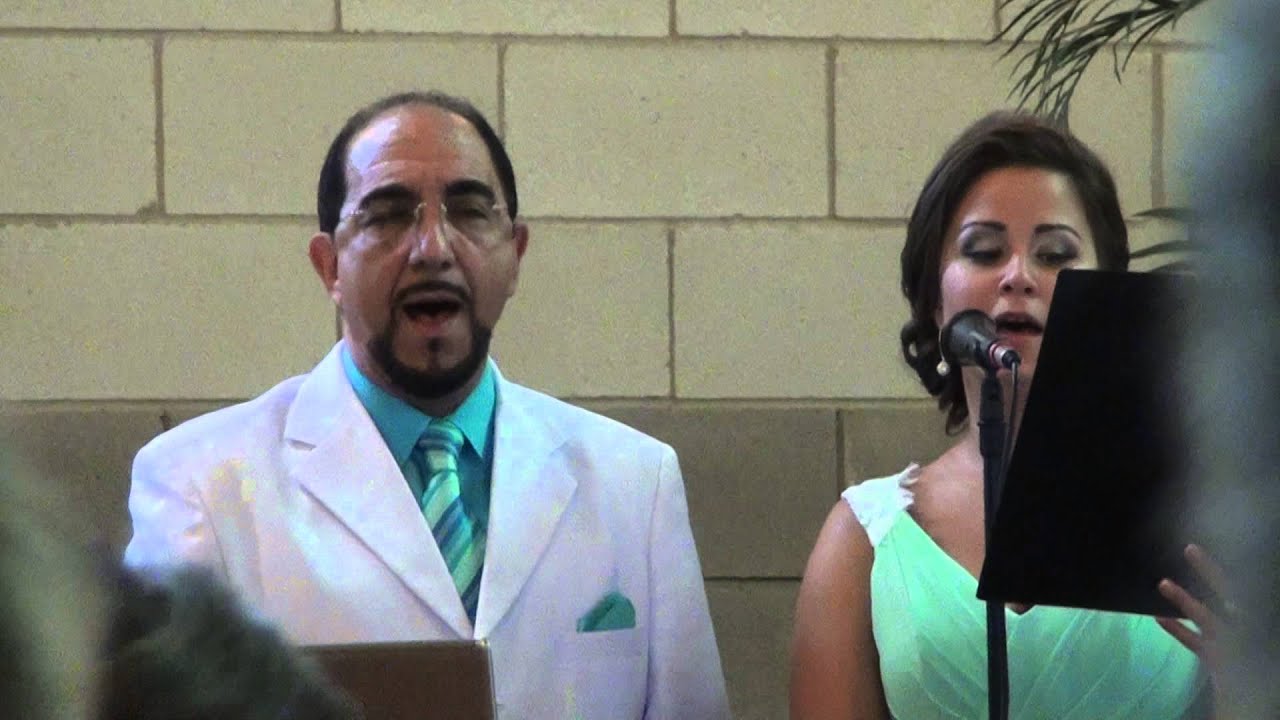 Joanna Kula singing with andrea garofalo