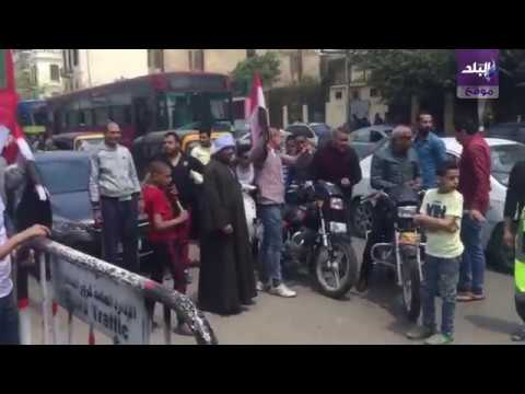 صدى البلد رفع اعلام مصر وصور السيسي امام لجان شبرا مصر