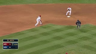 ARI@MIN: Plouffe scores on double play