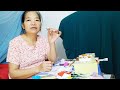 Hướng dẫn cách sử dụng giấy báo để làm bông hoa quất đẹp