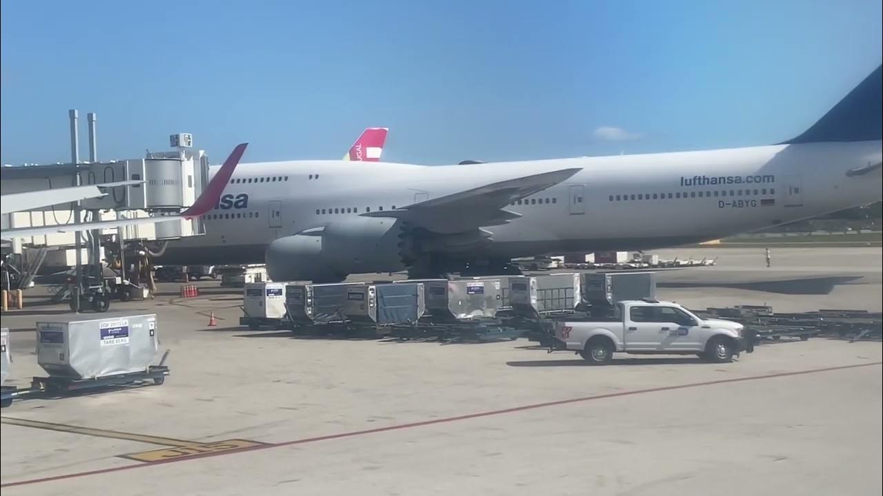 Miami (MIA) Quito ( UIO) LATAM A320 YouTube