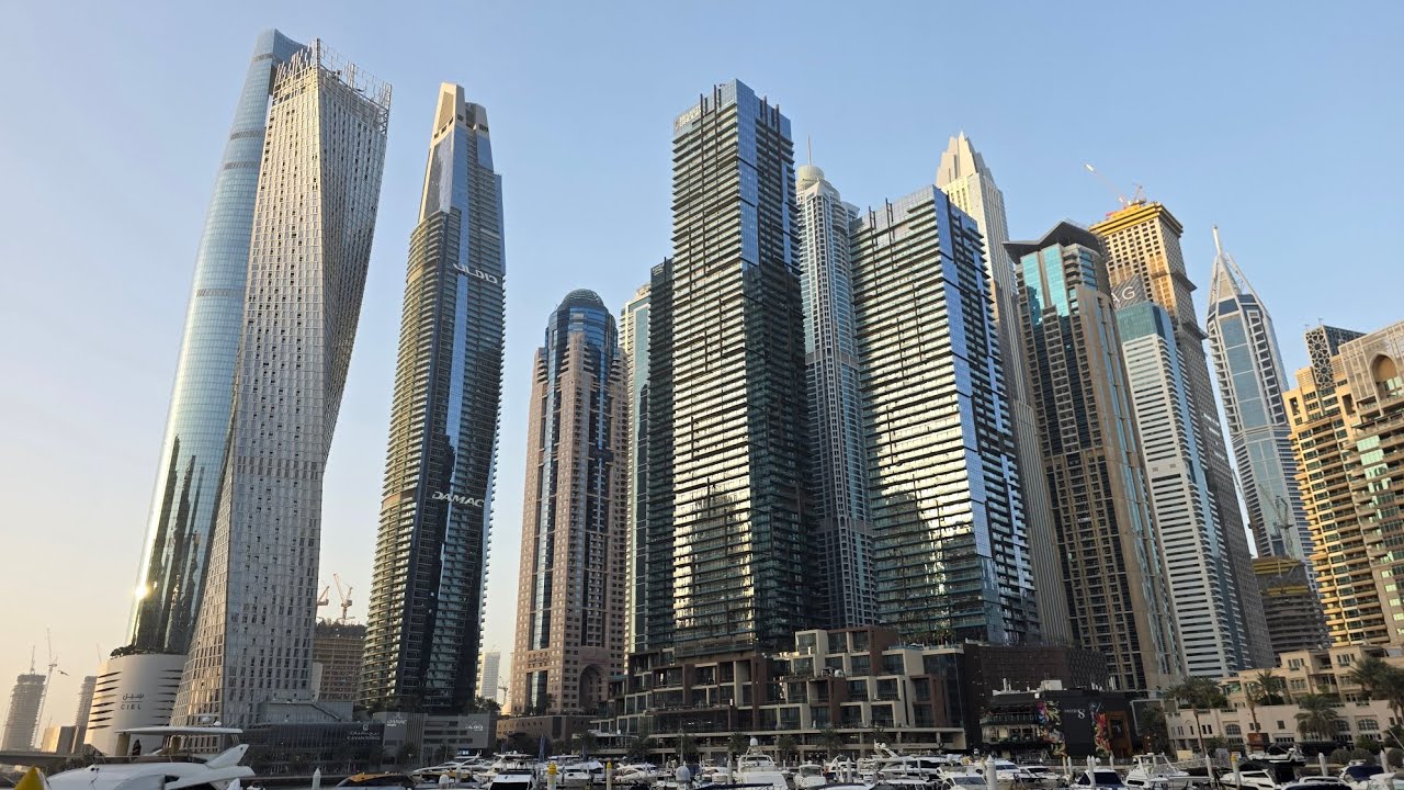 Exploring Dubai marina | The Heart of modern Dubai 🇦🇪 