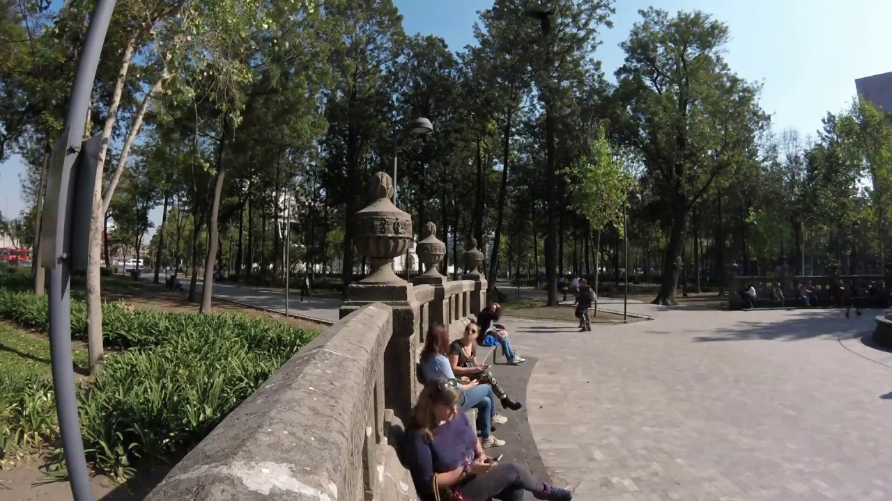 Alameda Park Time-Lapse in Mexico City [CC]