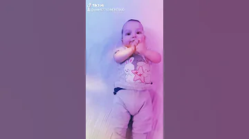 حتي القمر ع الارض بنزلك حمود 