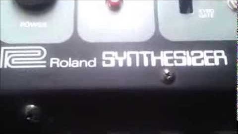 Roland System 100, 101 keyboard Bass drum demo.