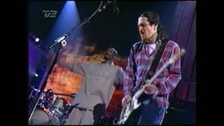 Red Hot Chili Peppers ft. Snoop Dogg - Scar Tissue @ Billboard Music Awards 1999