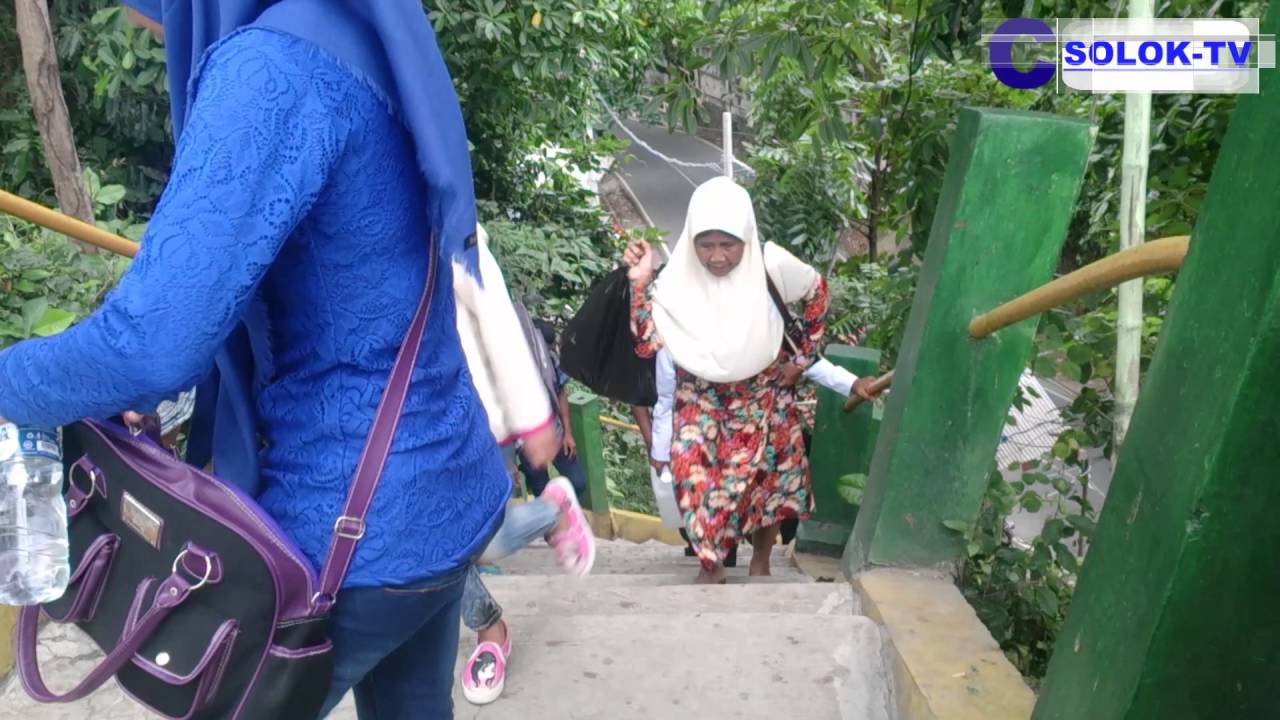 Makam diGunung keramat Karang Hawu PELABUHANRATU Sukabumi 