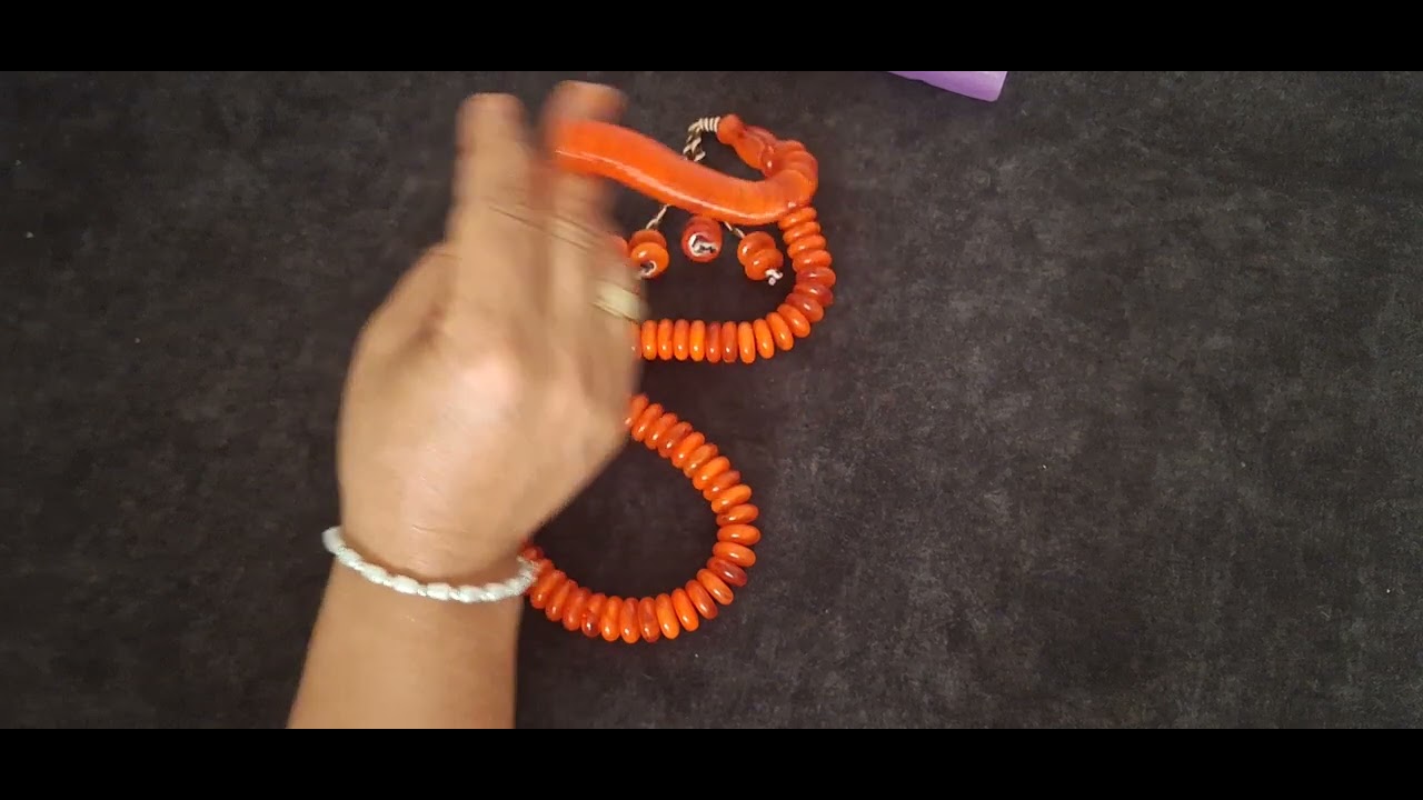 قراءة روحانية بالسبحة و الشموع وانكشاف أمور غامضة لم تكن في الحسبان 0637048230