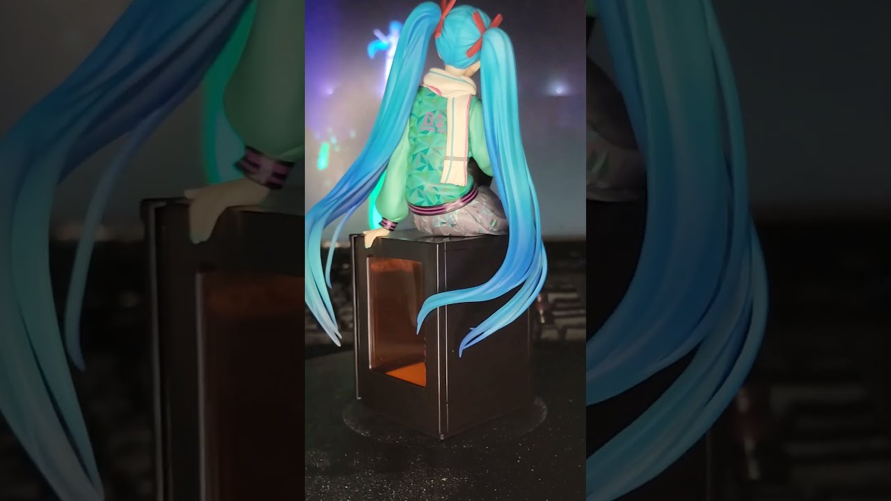 Hatsune Miku - Prisma Wing - 1/7 (Prime 1 Studio) - YouTube