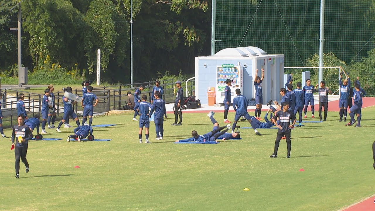 J3 Kamatamare Sanuki's first full practice at new ground in Mitoyo