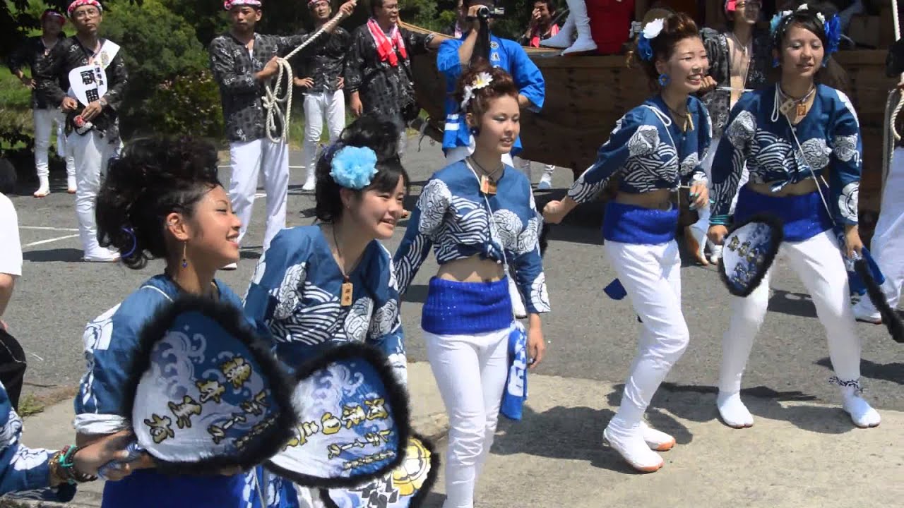 【地車祭の華】南河内郡太子町だんじり祭り 後屋町レディース（青年団女子部）・パフォーマンス②（平成26年7月26日） - YouTube