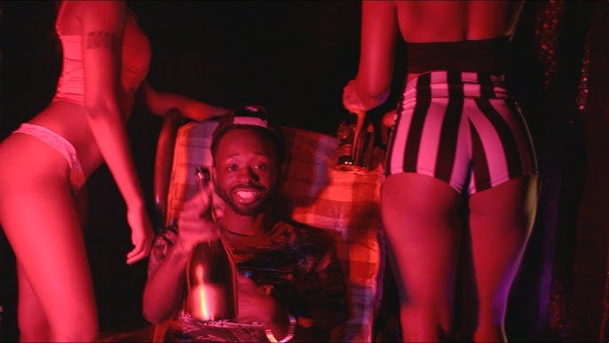 Mariya Golubkinaning eshagi pornoni porlaydi Marina Mazanova bilan porno tomosha qiling