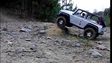 axial scx10 tr part3.wmv