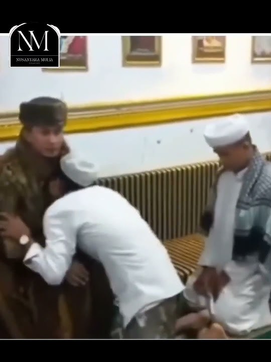 Mencium Aroma Surga Di Kaki Sang Habib #nasab #baalawi #silsilah #feedshorts #shortvideo #shorts