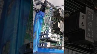 Integração de Servidor de Borda Dual Xeon Silver 4314, Memória 512GB Crucial e 8 portas 10GbE