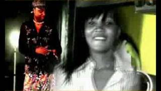 Download Lagu Petit Pays - DIBAH MP3