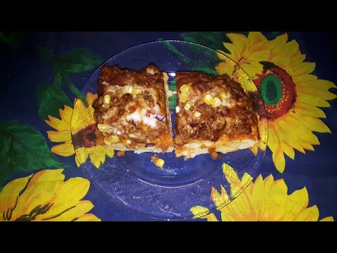 Videó: Pizza Darált Hússal, Gombával és Kolbásszal
