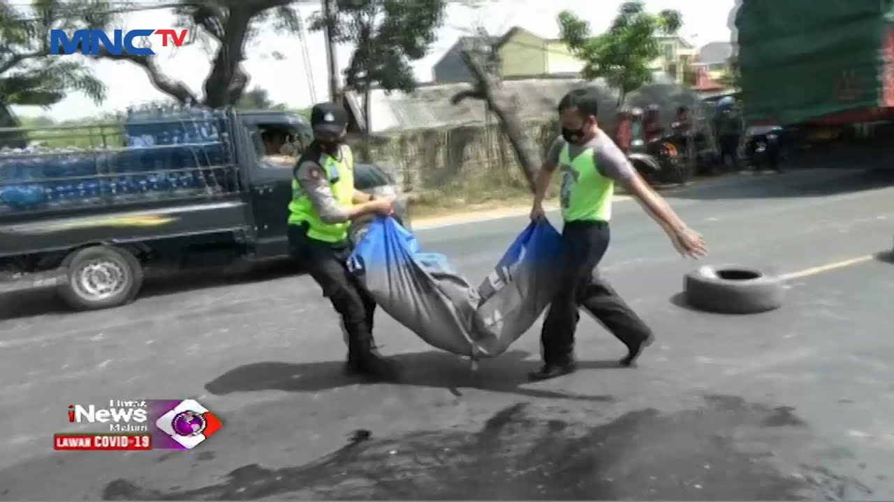 Truk Tabrak Pemotor di Tuban, Anak Histeris Lihat Jasad Ibunya Tewas - LIM 08/06