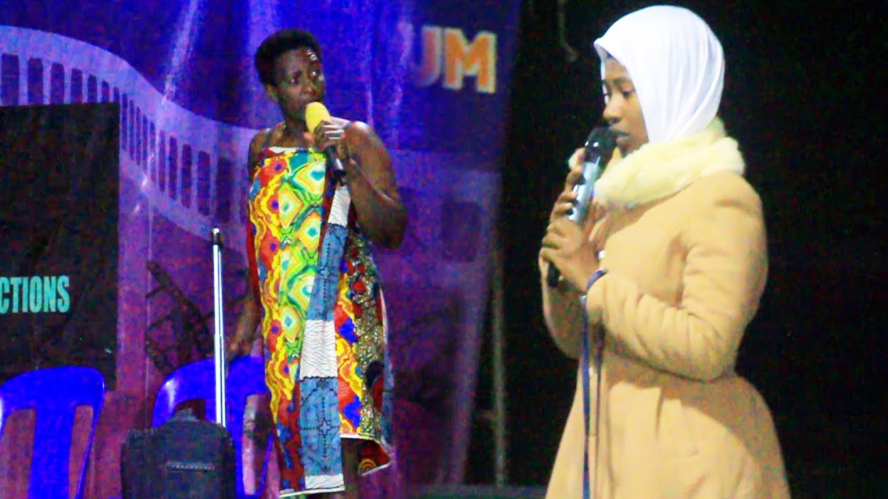 Ehh!! Ruboroga Yaruga Aha Kyeyo Yashanga Ruboroga Akatasya Bamuda - Banyakitara Live on Stage