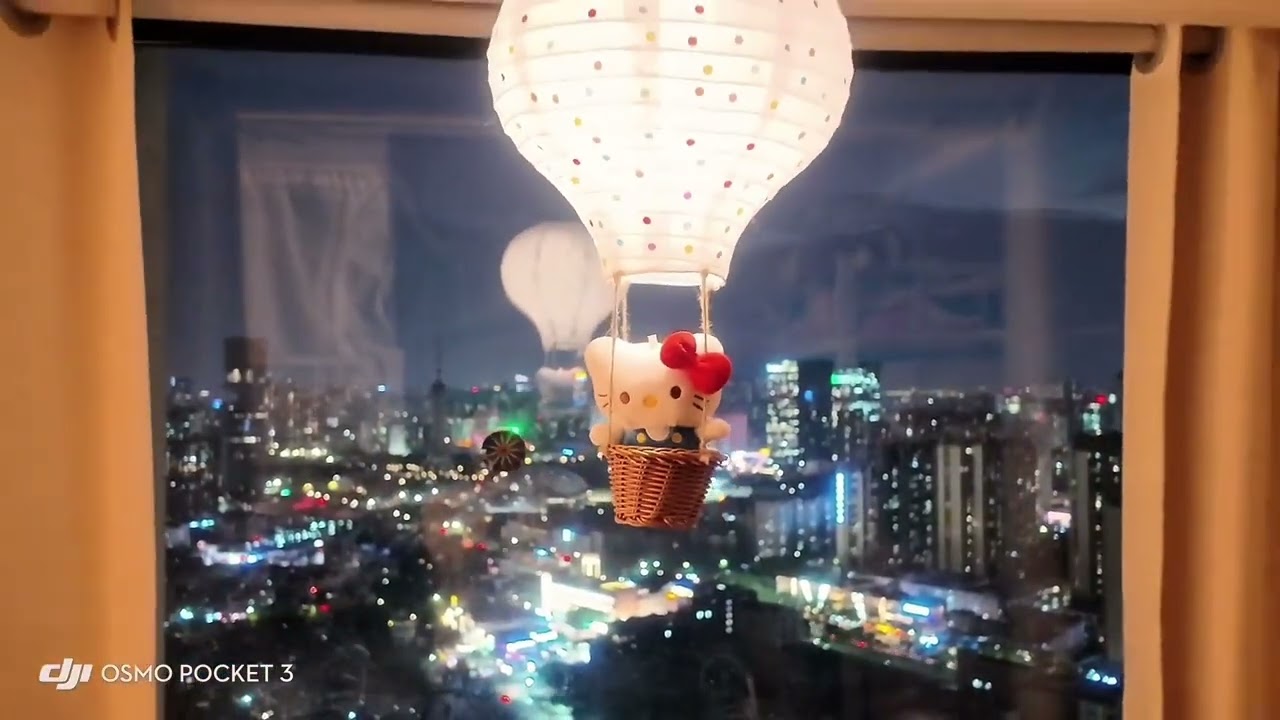 There is always someone who will pay for your childishness. Hot air balloon, night light, good n
